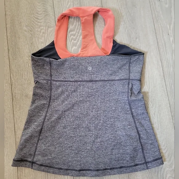 Lululemon Razorback Top - Picture 2 of 3